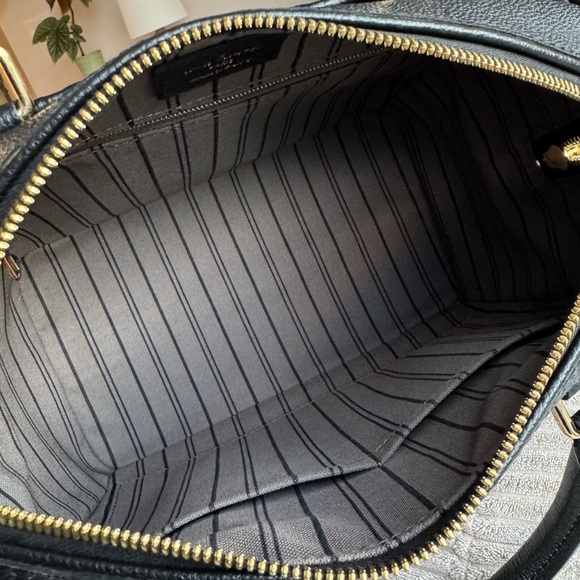 Louis Vuitton Speedy Bandoulière 25 in black empreinte leather - Picture 15 of 16